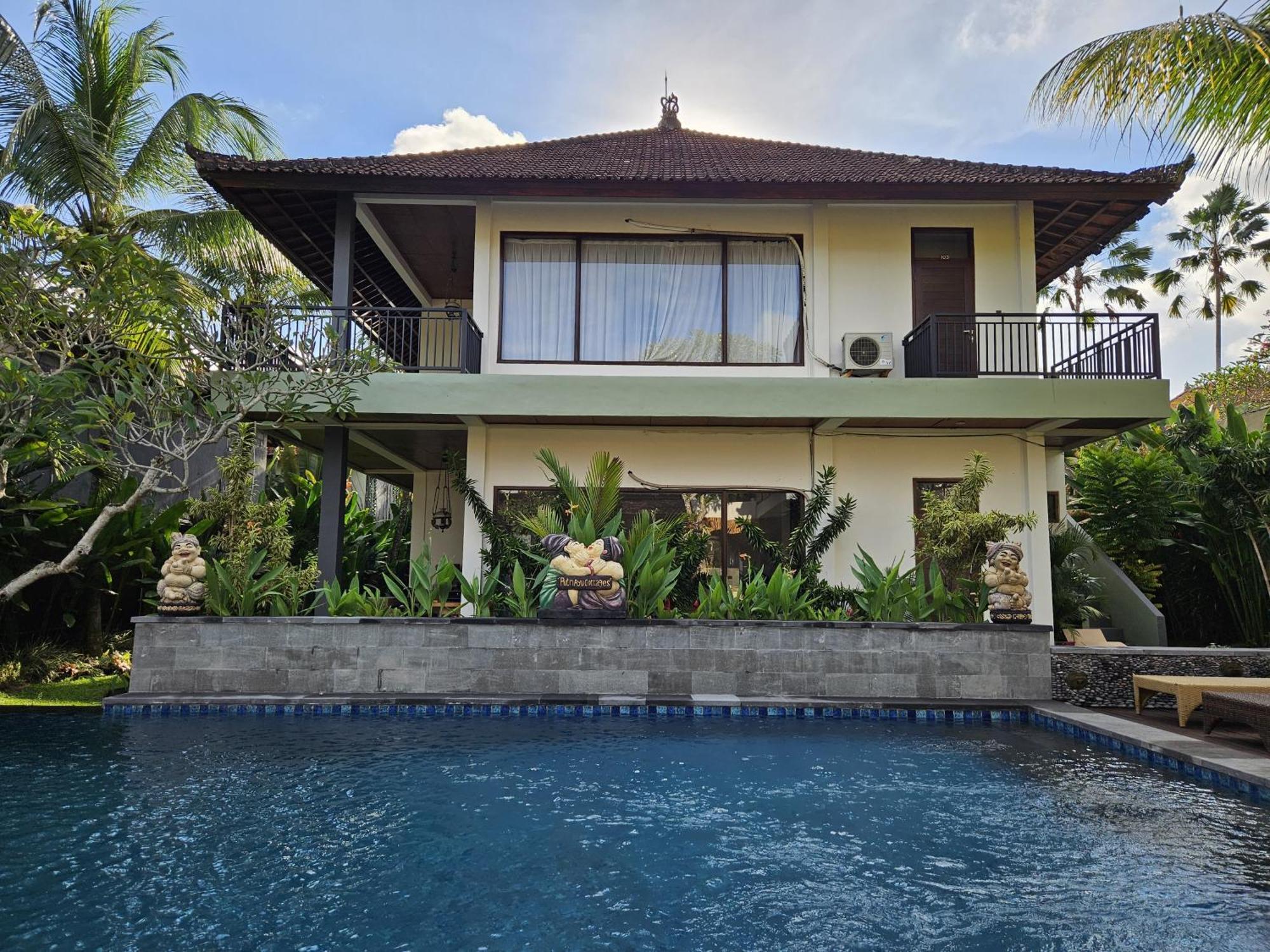 Putri Ayu Cottages Ubud Buitenkant foto