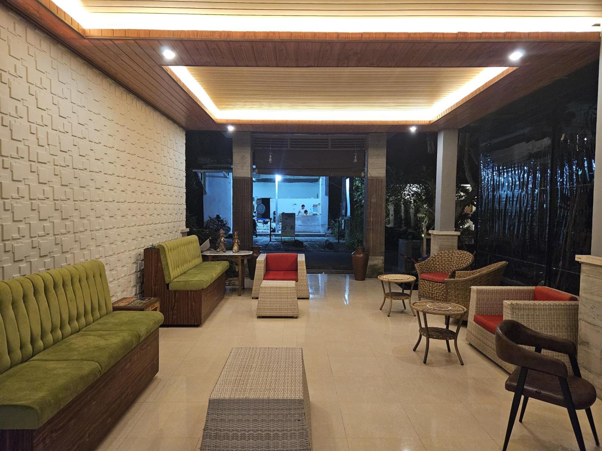 Putri Ayu Cottages Ubud Buitenkant foto