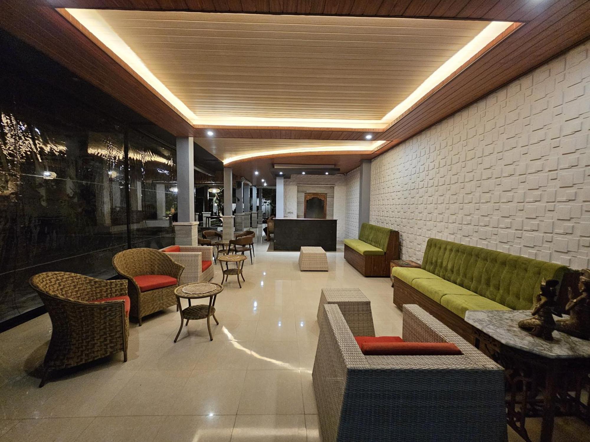 Putri Ayu Cottages Ubud Buitenkant foto